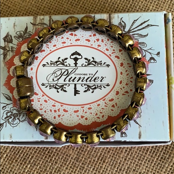 Plunder Bangle Pink Stones - Picture 3 of 3